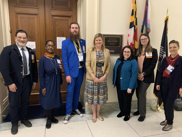 MEP student Dana Golan Miller (far right) with colleagues from museums and museum associations at Rep. Jamie Raskiin's Office