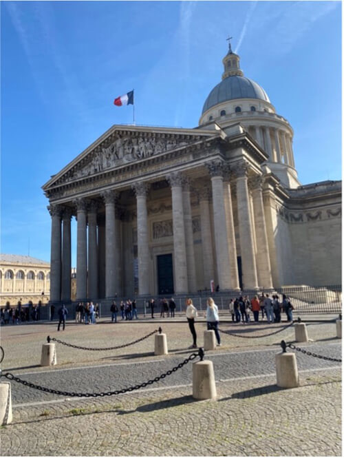 Front exterior of the Pantheon