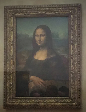Mona Lisa portrait hanging in museum