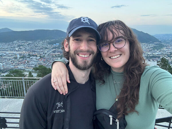 Megan takes a selfie with her fiance in Bergen