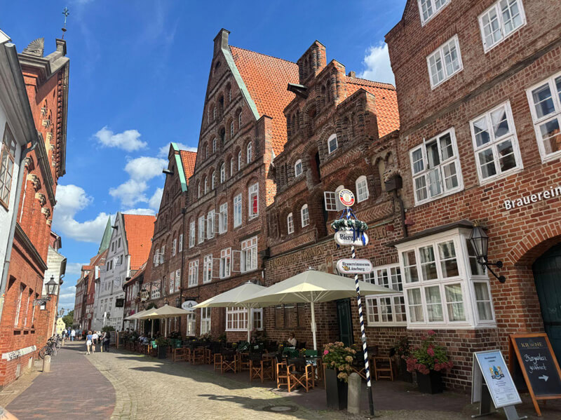buildings lining a street in Lüneberg