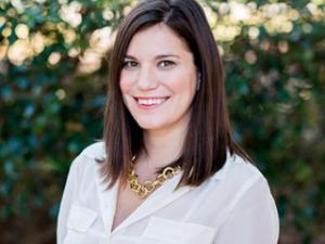 Dr. Maggie Parker headshot