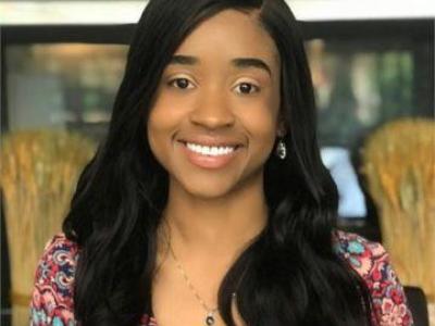 Dr. Amber Samuels headshot