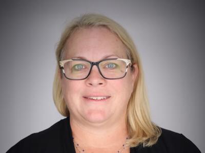 Dr. Jennifer Clayton