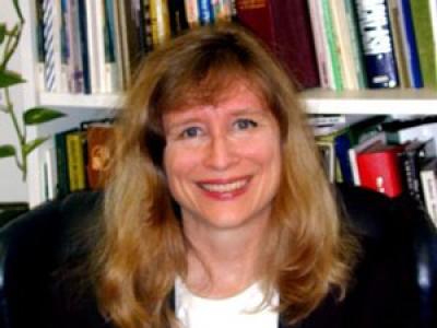 Dr. Andrea Casey headshot