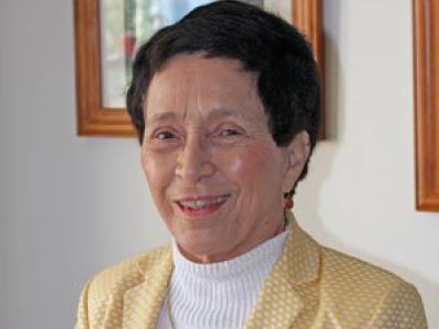 Carol Hoare headshot