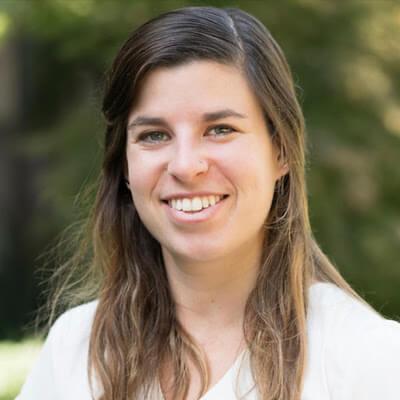 Naomi Gamoran headshot