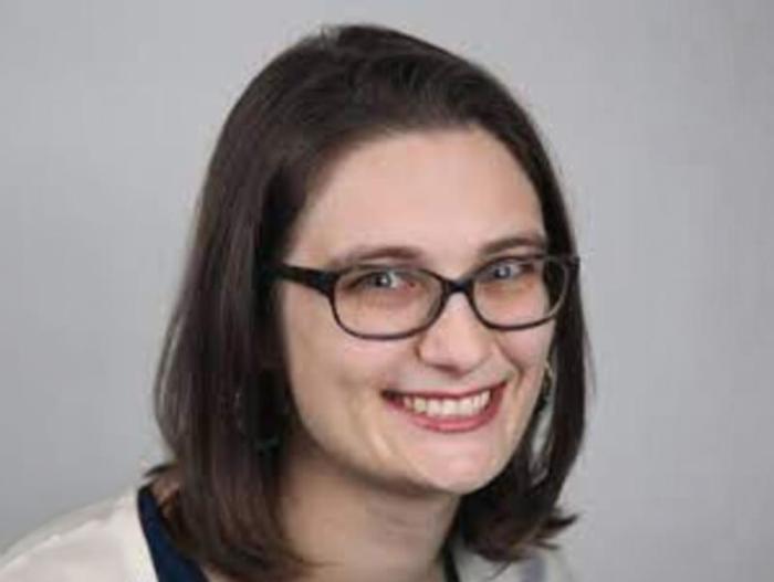Talia Hurwich headshot