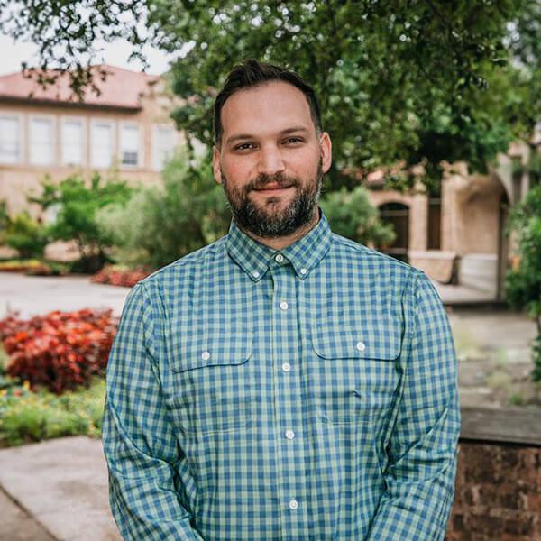 Zachary Nichols headshot