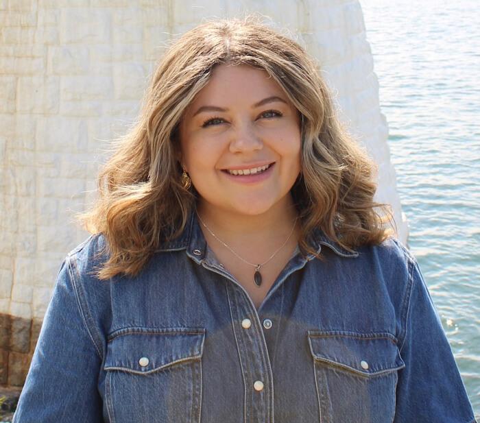 Emma Duke headshot