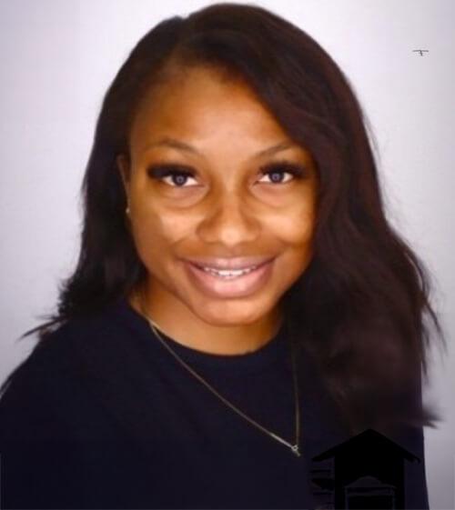 Christina Taylor headshot