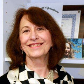Sharon Lynch headshot