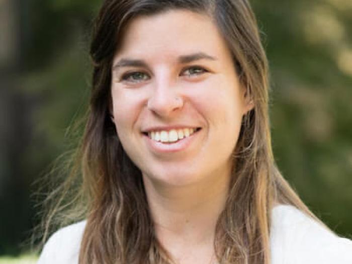 Naomi Gamoran headshot