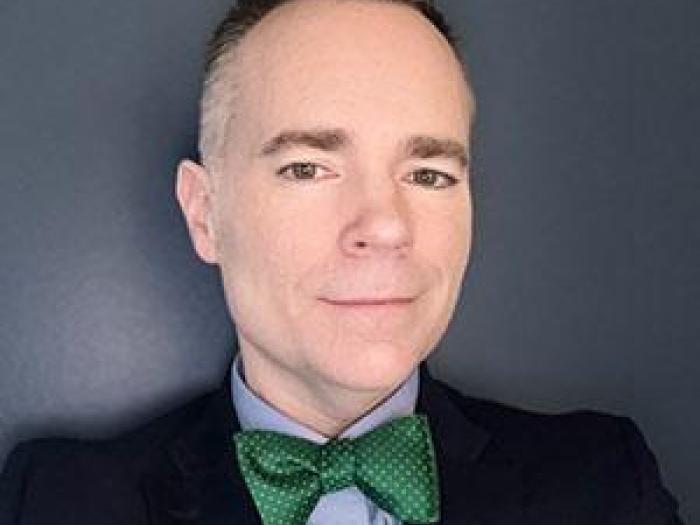 Dr. Darrell J. Sampson headshot