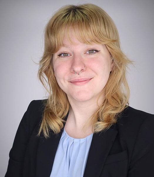 Madison Thurston headshot